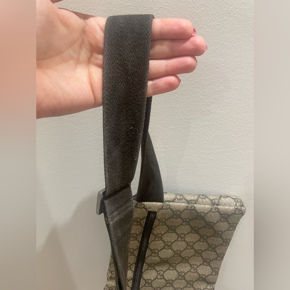 SOLD 🥰Gucci Coated Canvas GG Belt Bag - Picture 6 of 9